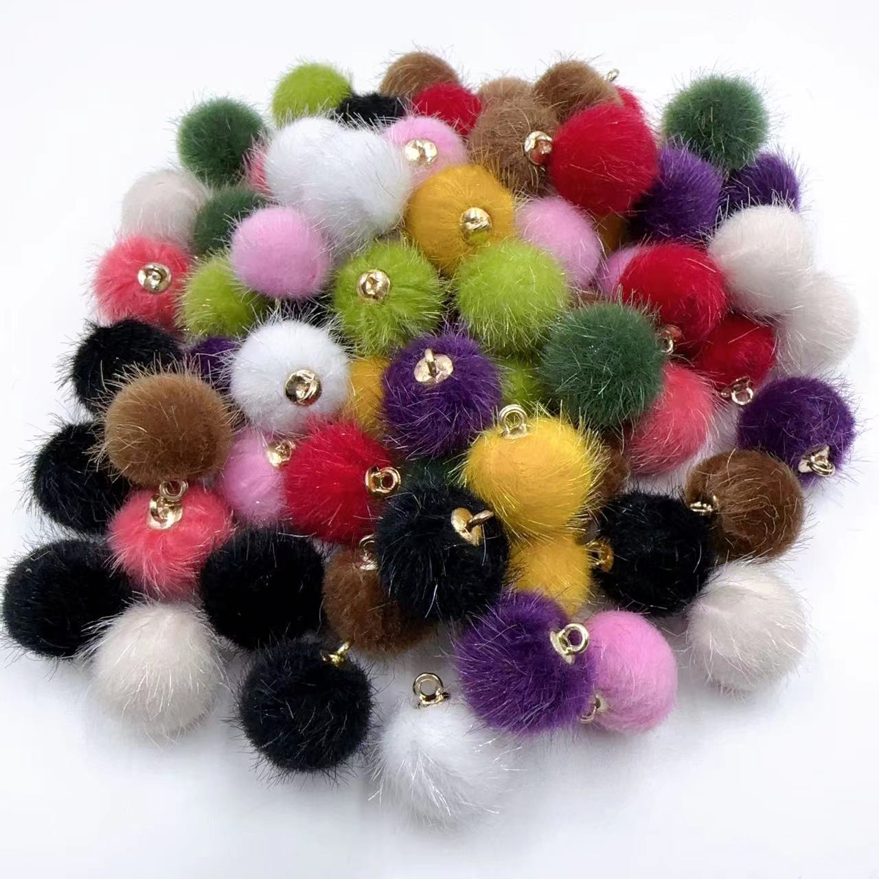 Small Hook Pompom Beads